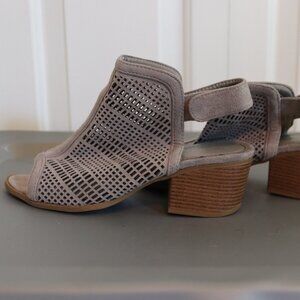 Nature Breeze Grey Open Toe Sling Back Sandal Size 10 Man Made Materials